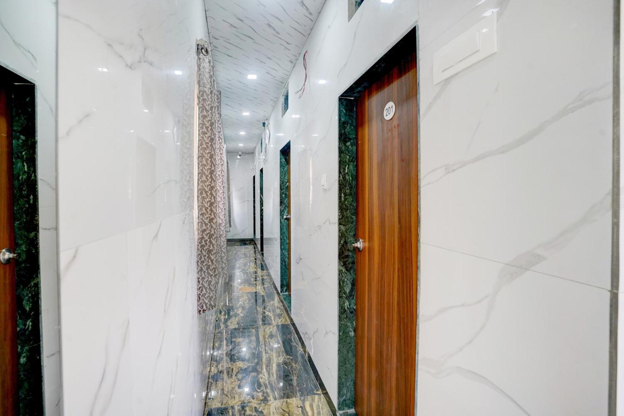 O Sr Residency 3* Mumbai