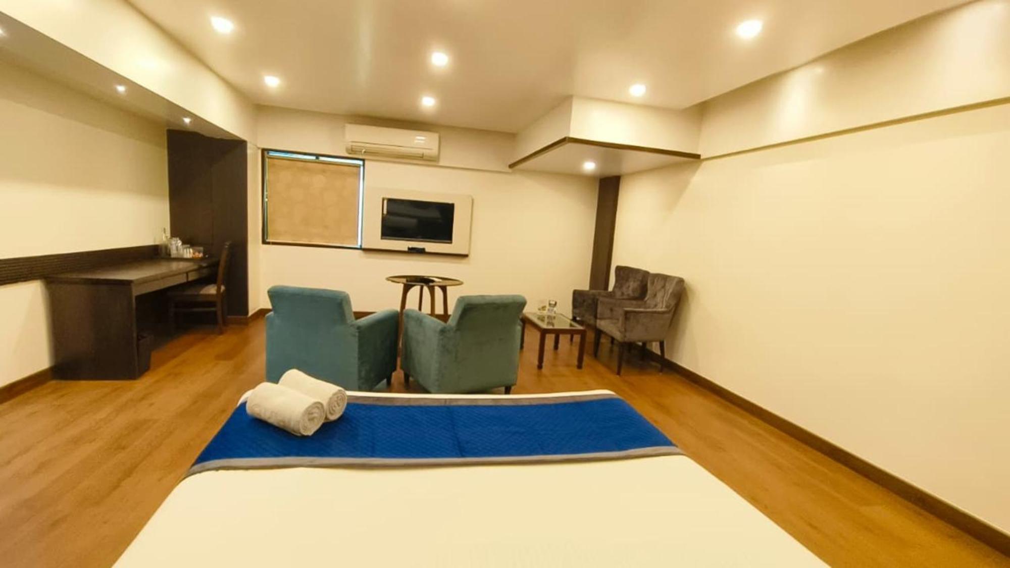 Le Grande - International Airport Hotel Mumbai