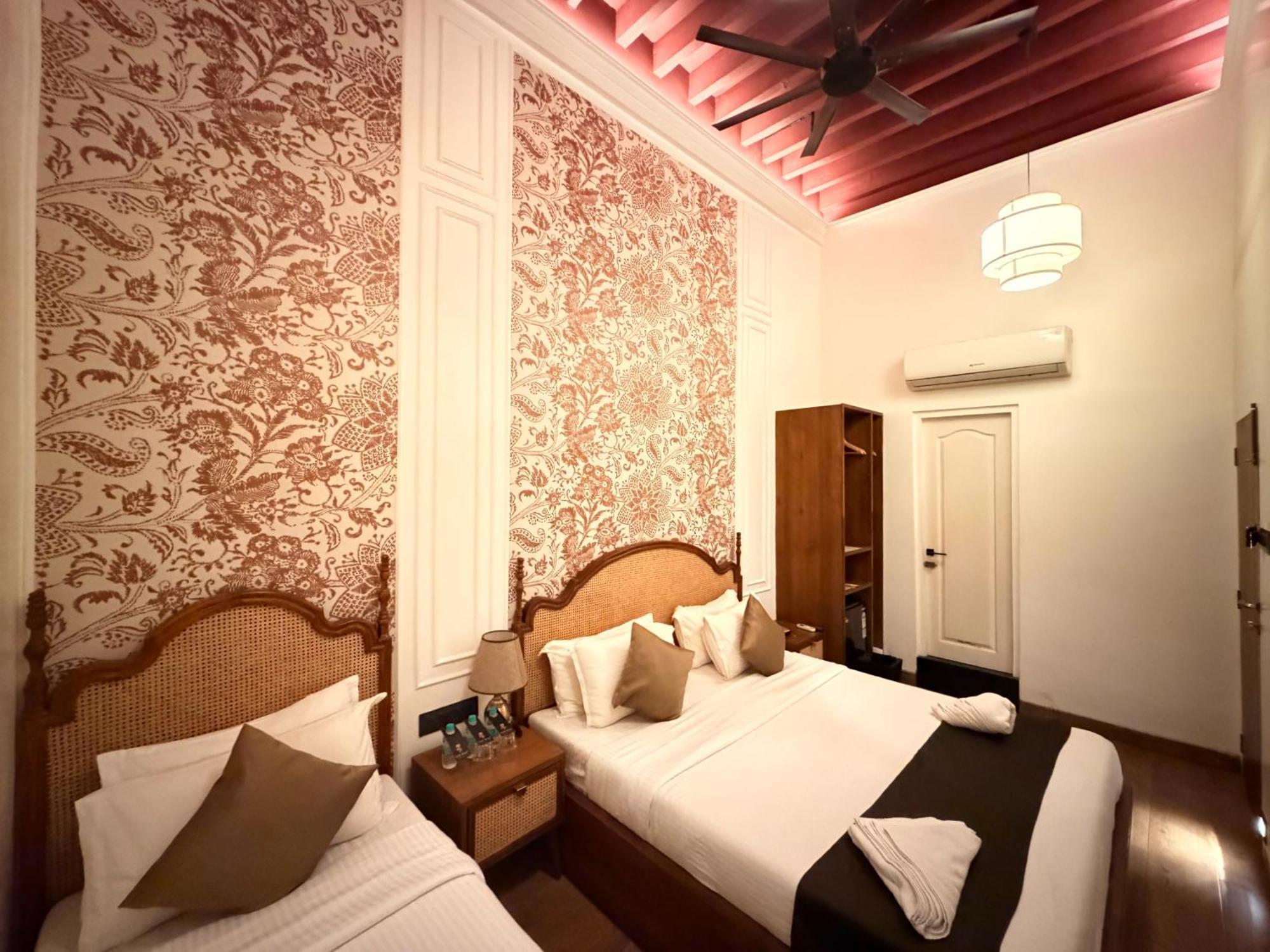 Gulf Mumbai- The Boutique Colaba 4* Mumbai