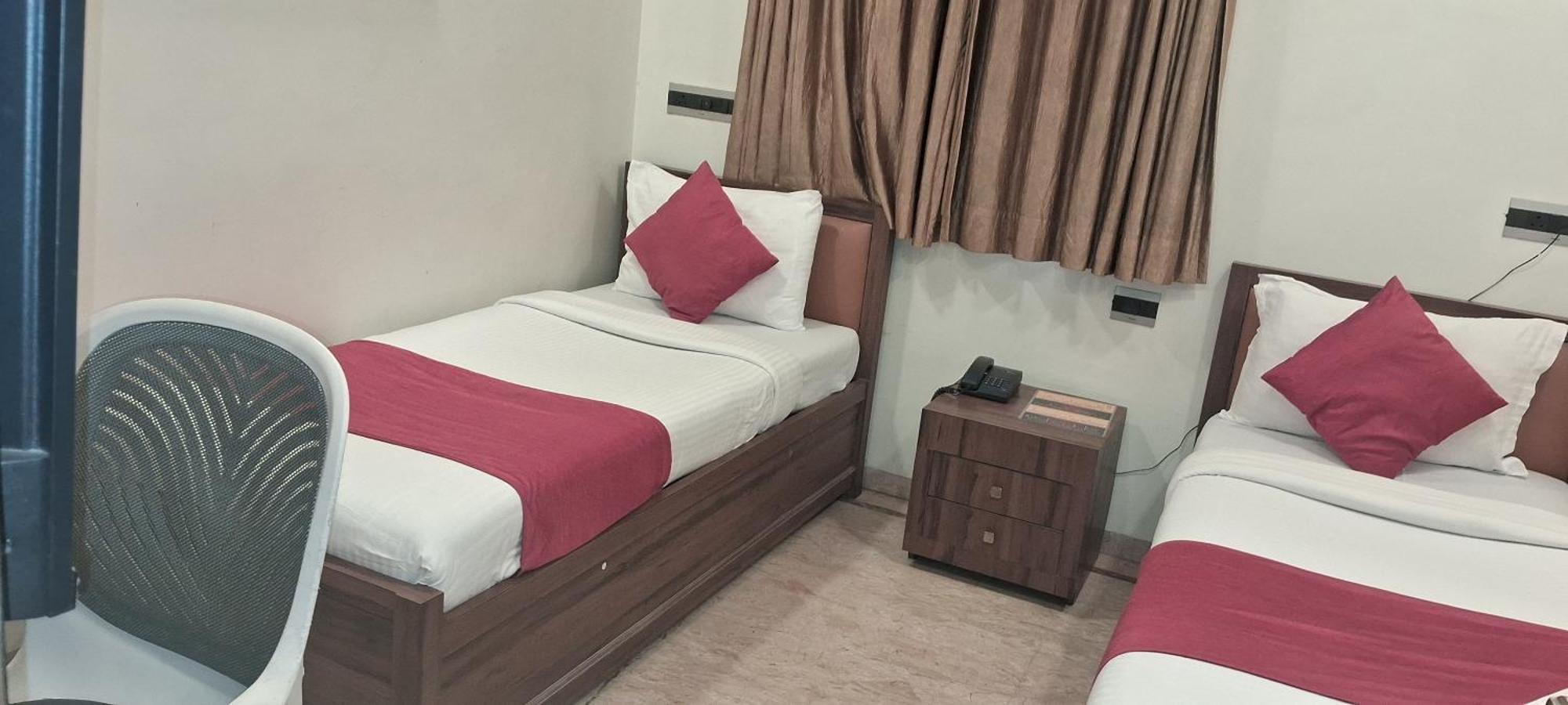 Hotel Shine Hospitality Palace