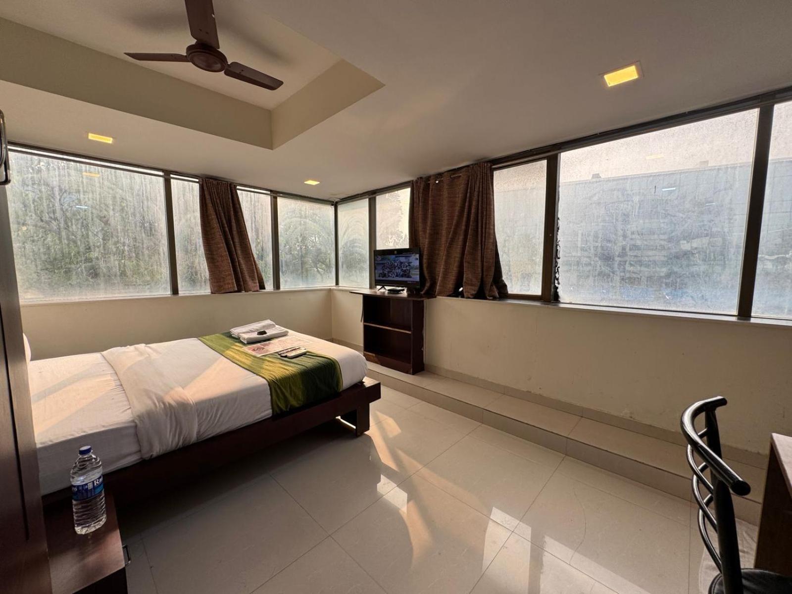 Artusinn Midc Andheri East