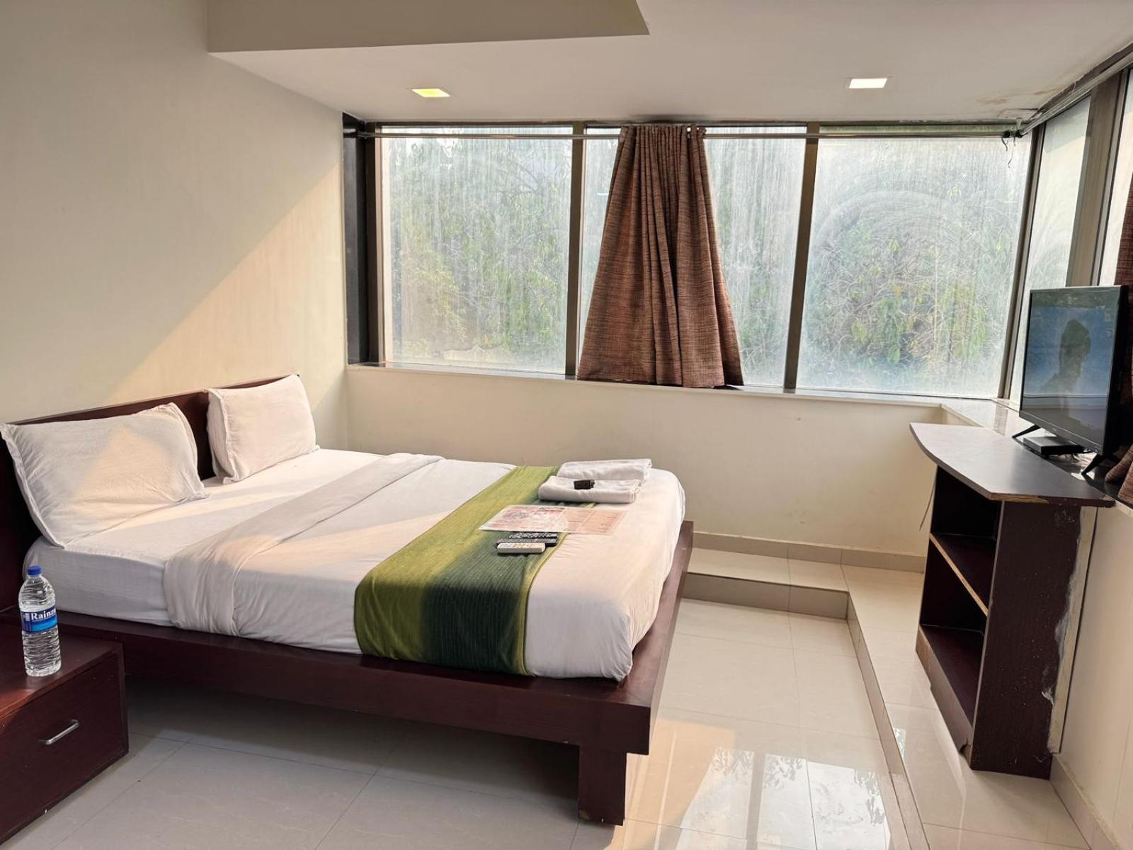 Artusinn Midc Andheri East Hotel 3*