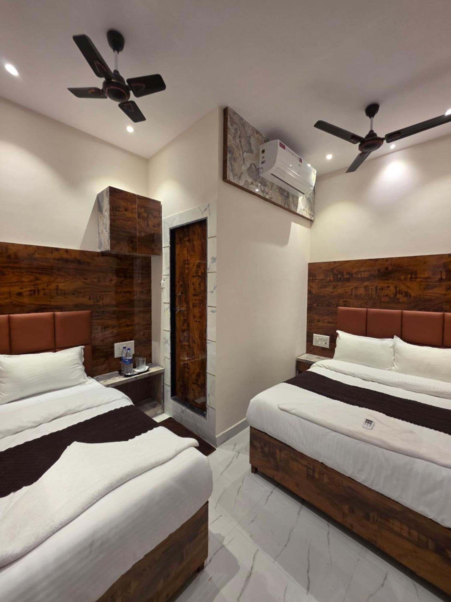 Hotel Powai Palace