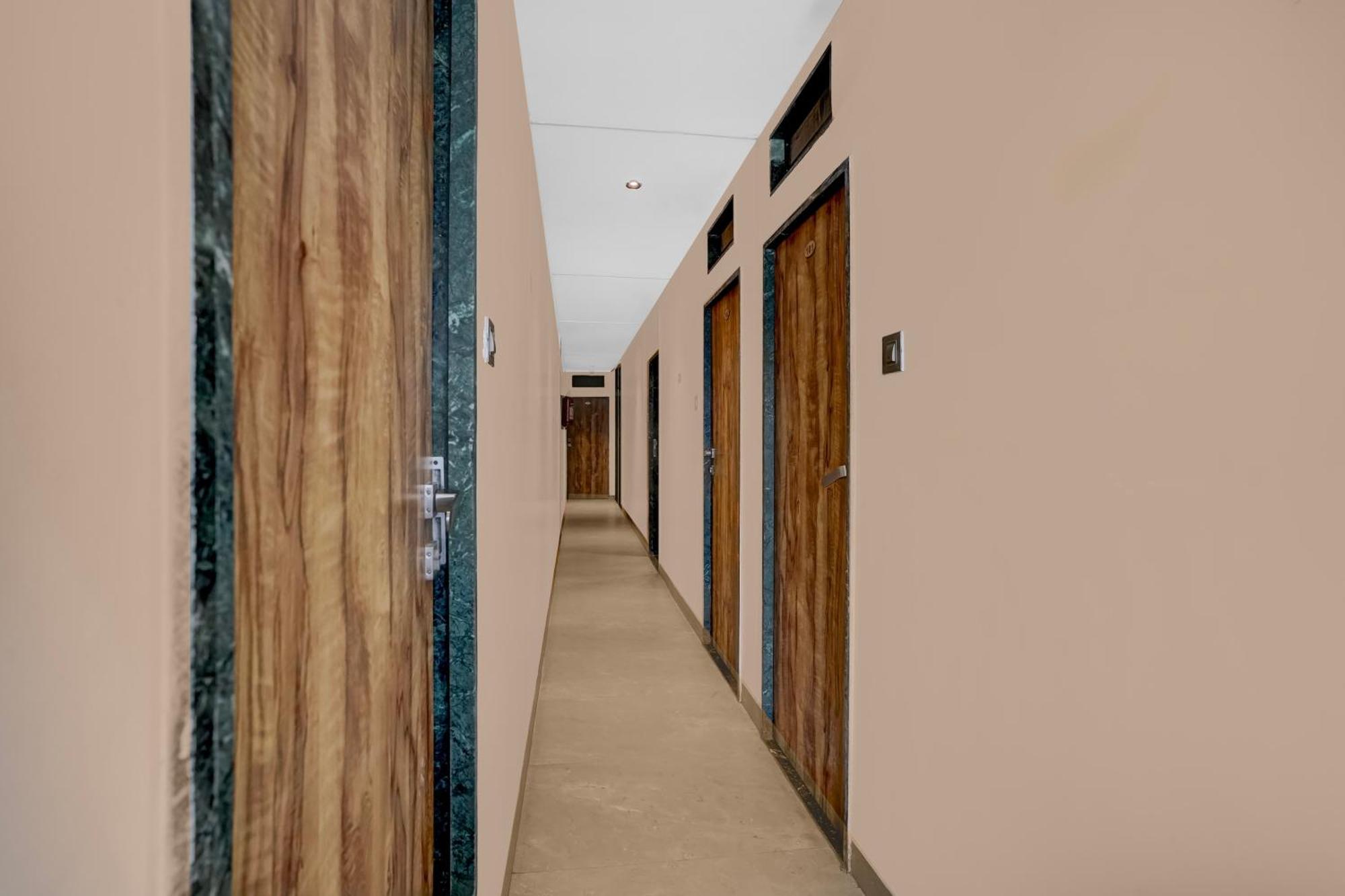 Collection O Bkc Kurla Formerly Pride 3*