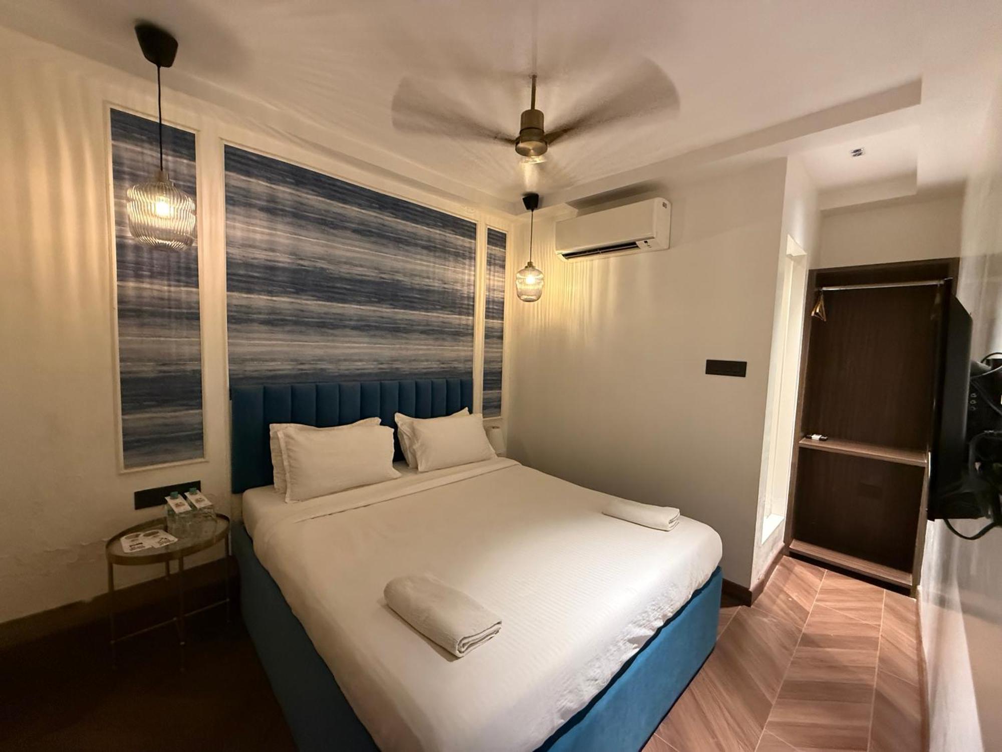 Palm Breeze - Colaba Hotel 3*