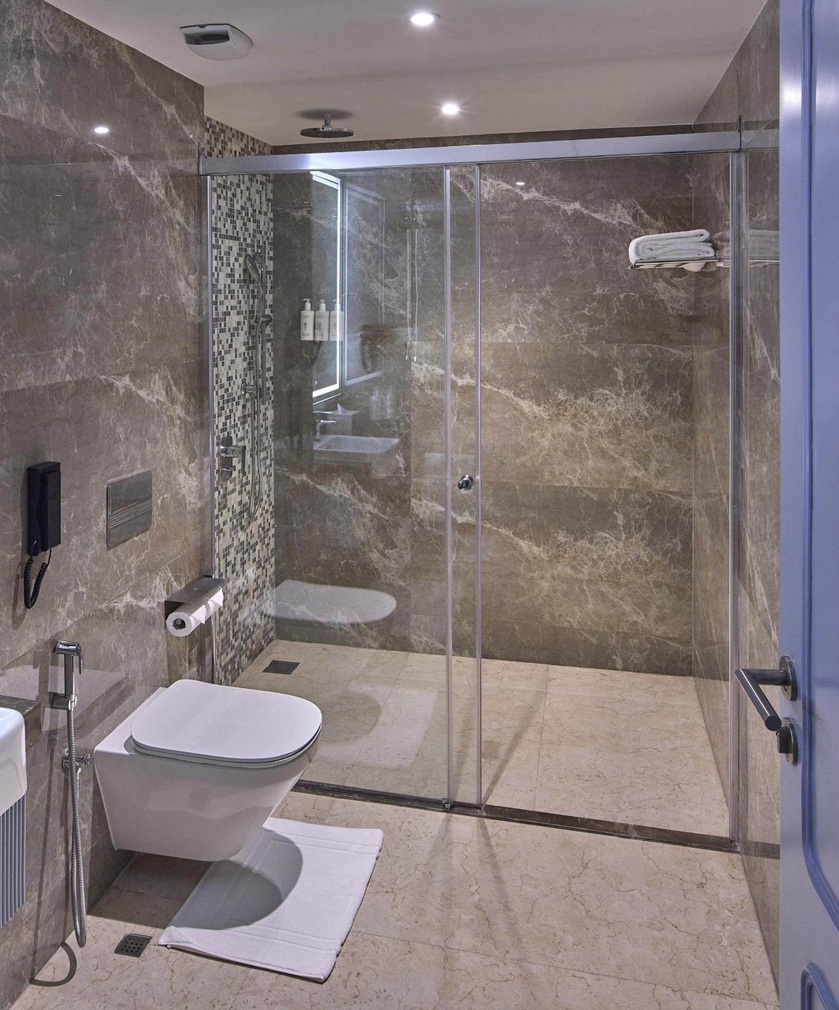 Iconiqa International Airport Mumbai