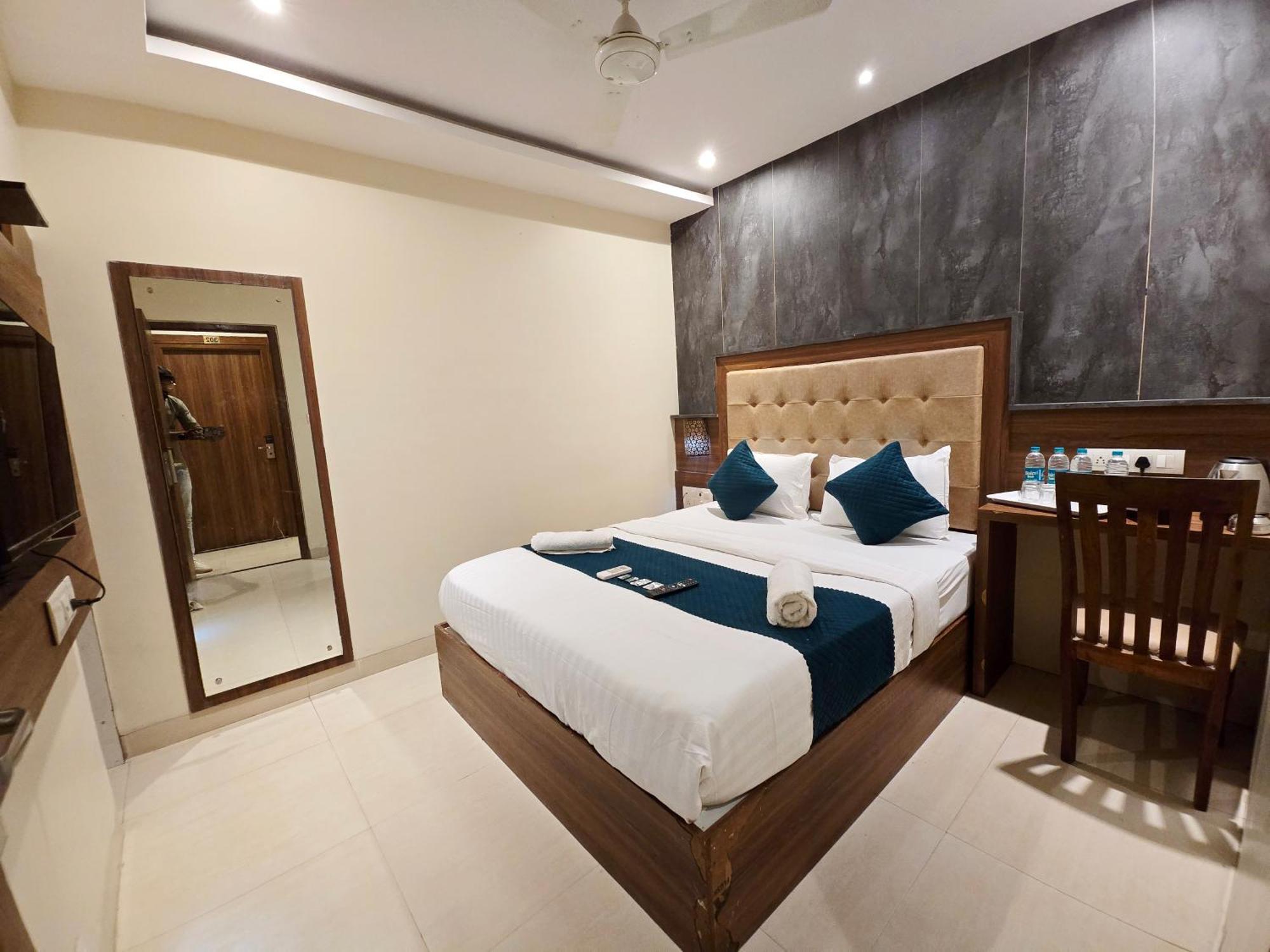 Hotel Amber Edition Mumbai