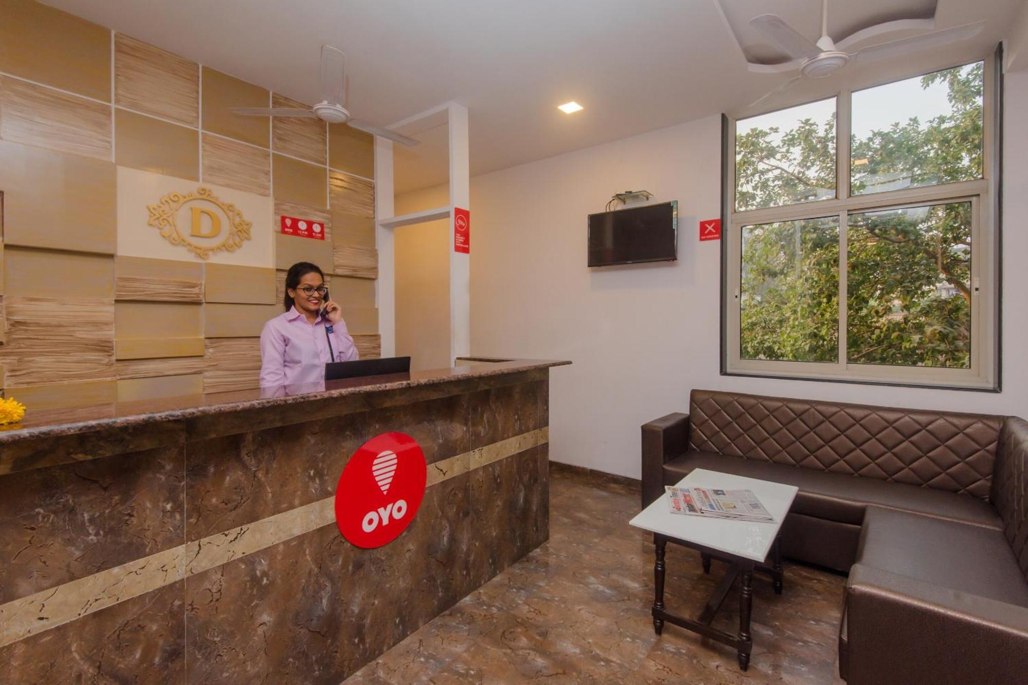 Hotel O Divine Residency Near Phoenix Marketcity Mumbai
