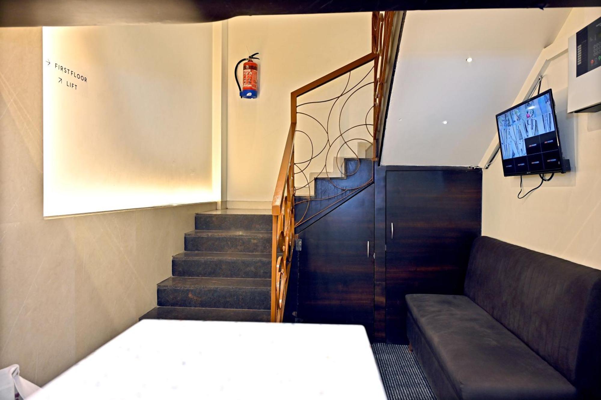 Hotel Park Palace Mumbai