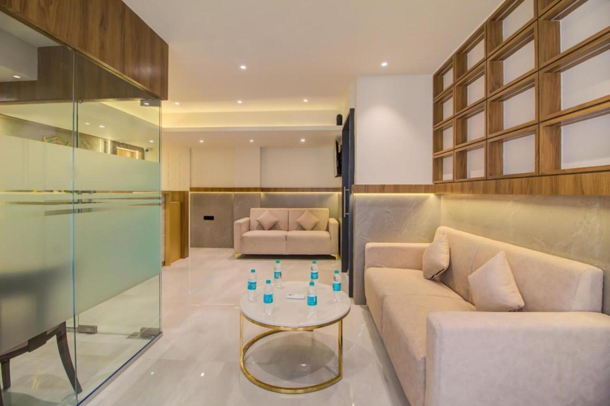 Malad Opposite Malad Railway Station Mumbai