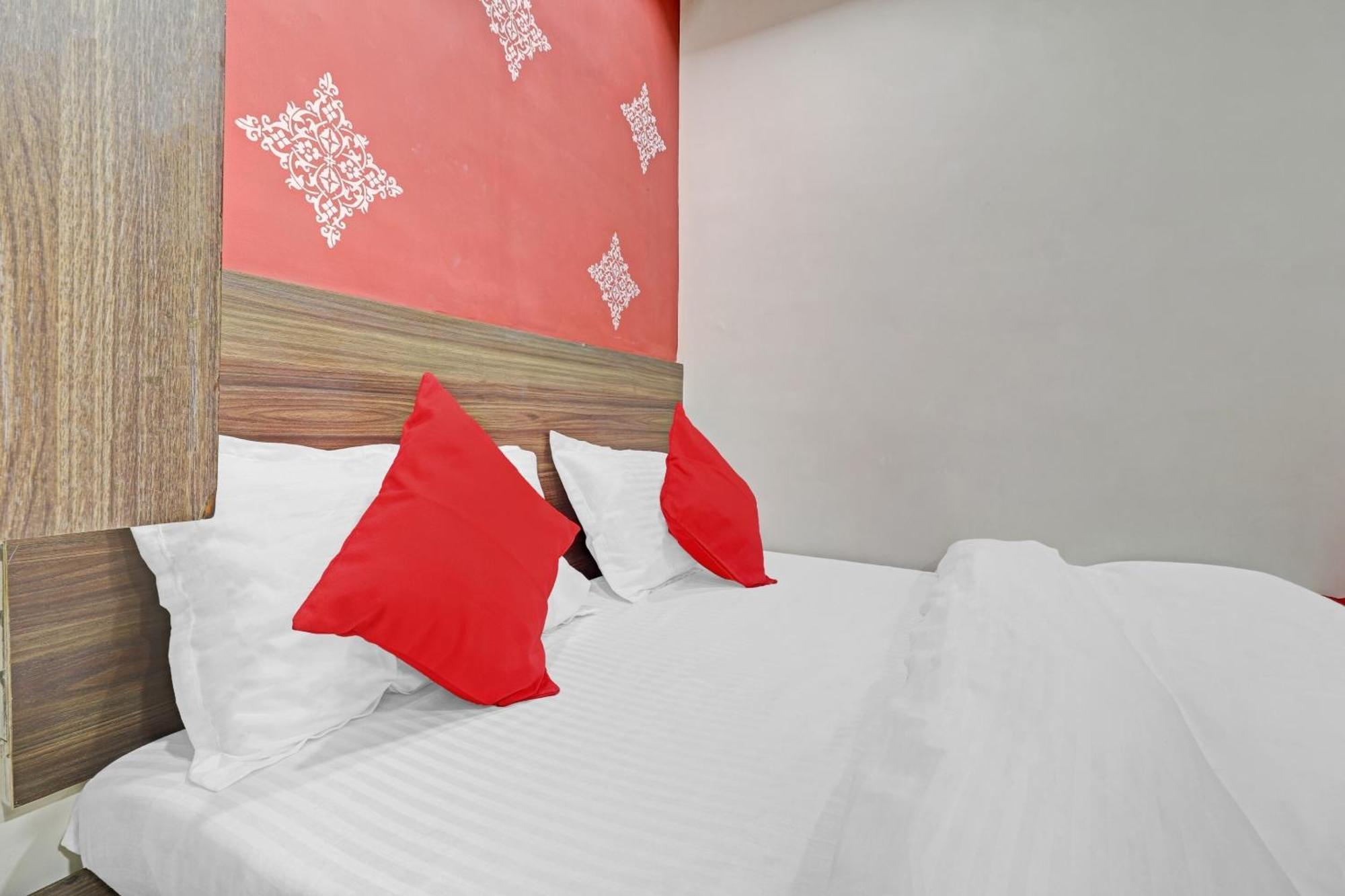 Collection O Kurla Lbs Road Formerly Mumbai Residency 4*