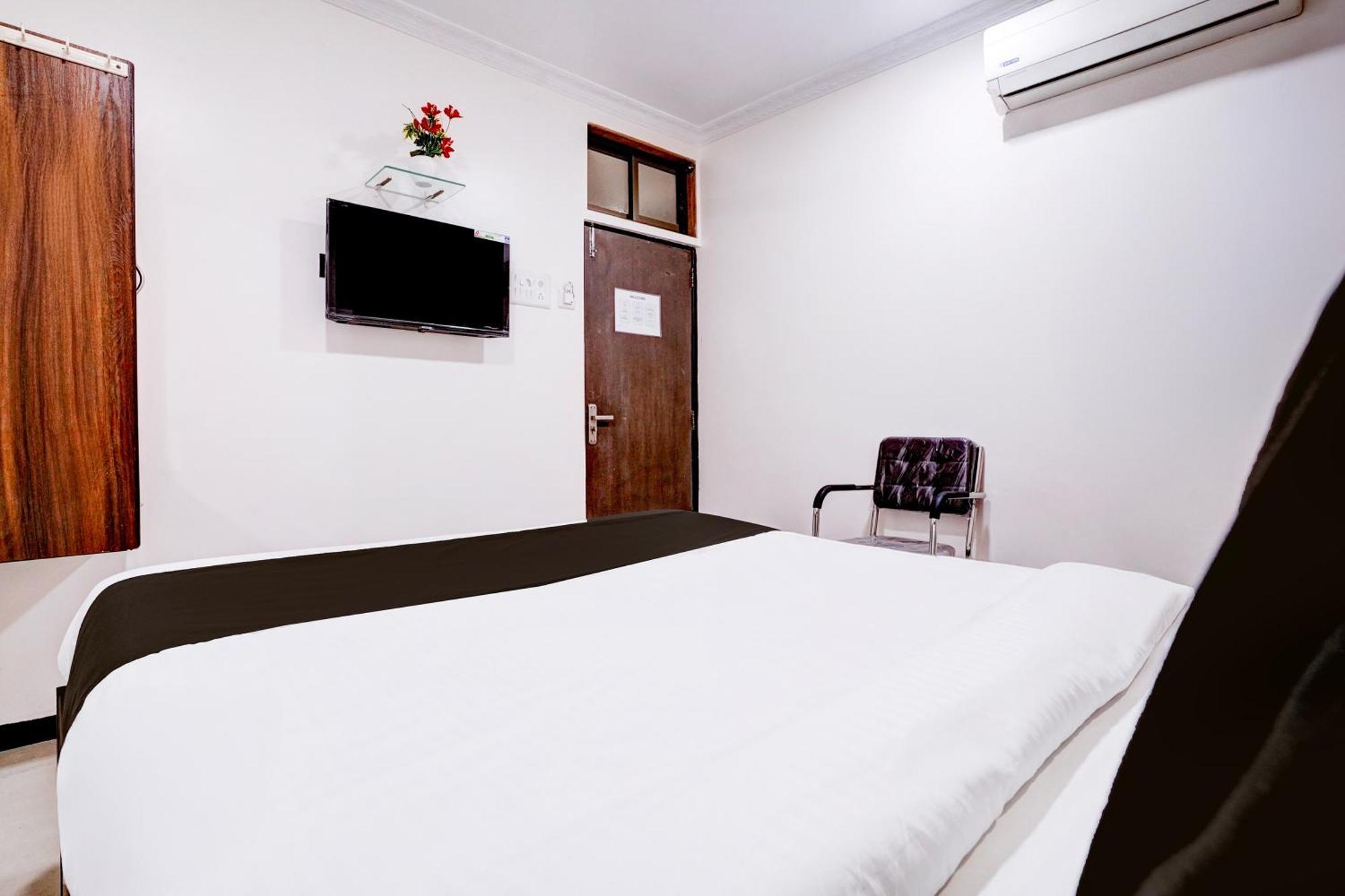 Hotel O Sunrise Executive 2*