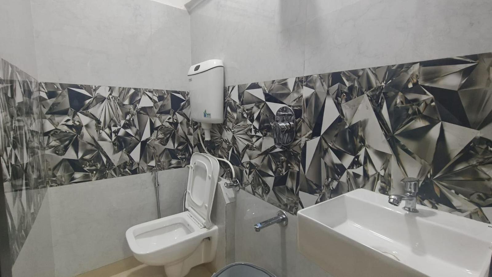 Hotel Glow Star Mumbai