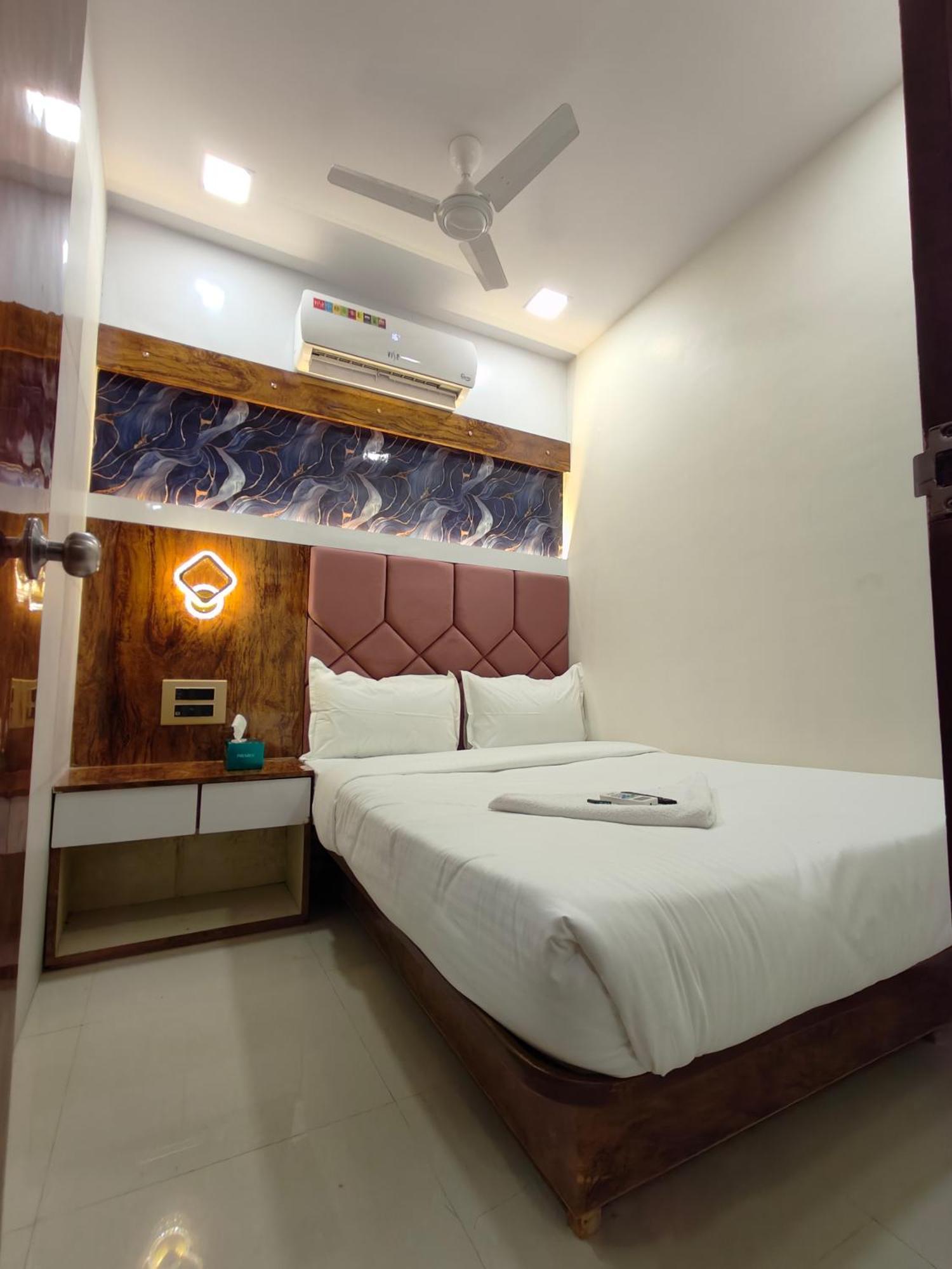 Hotel M R Mumbai