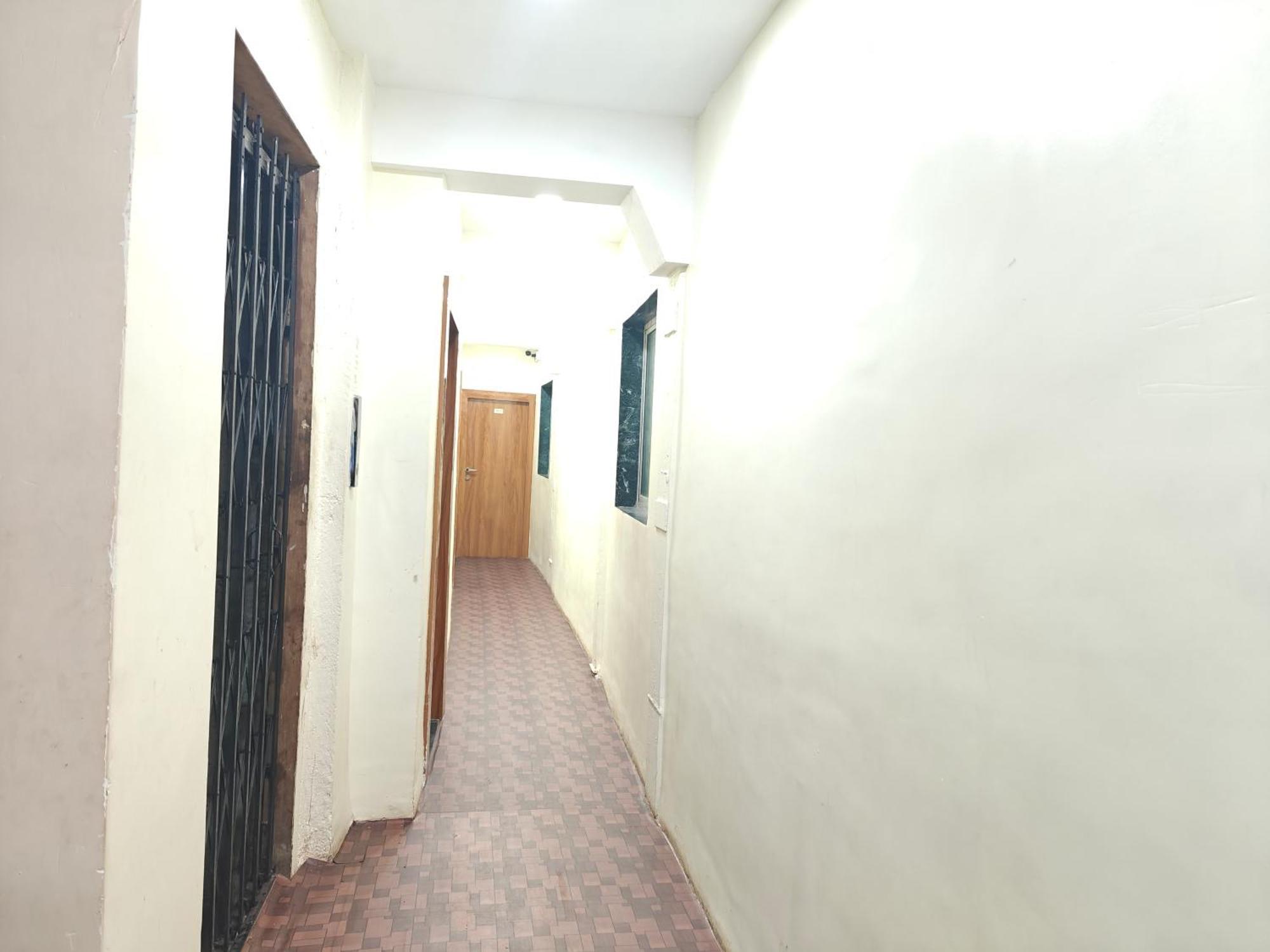 Glow Star Hotel Mumbai