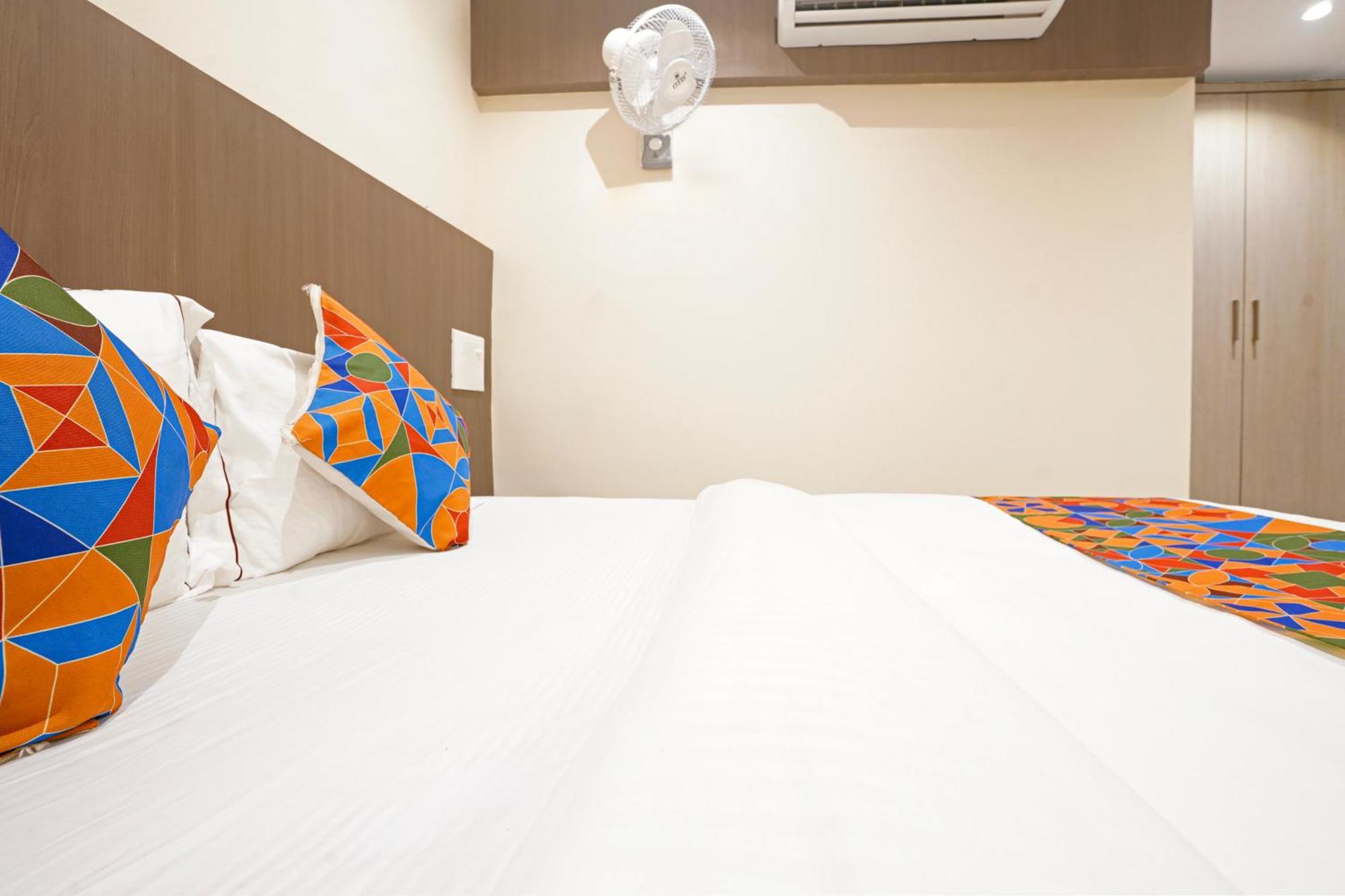 Hotel Casa Royal Residency - Exhibition Centre