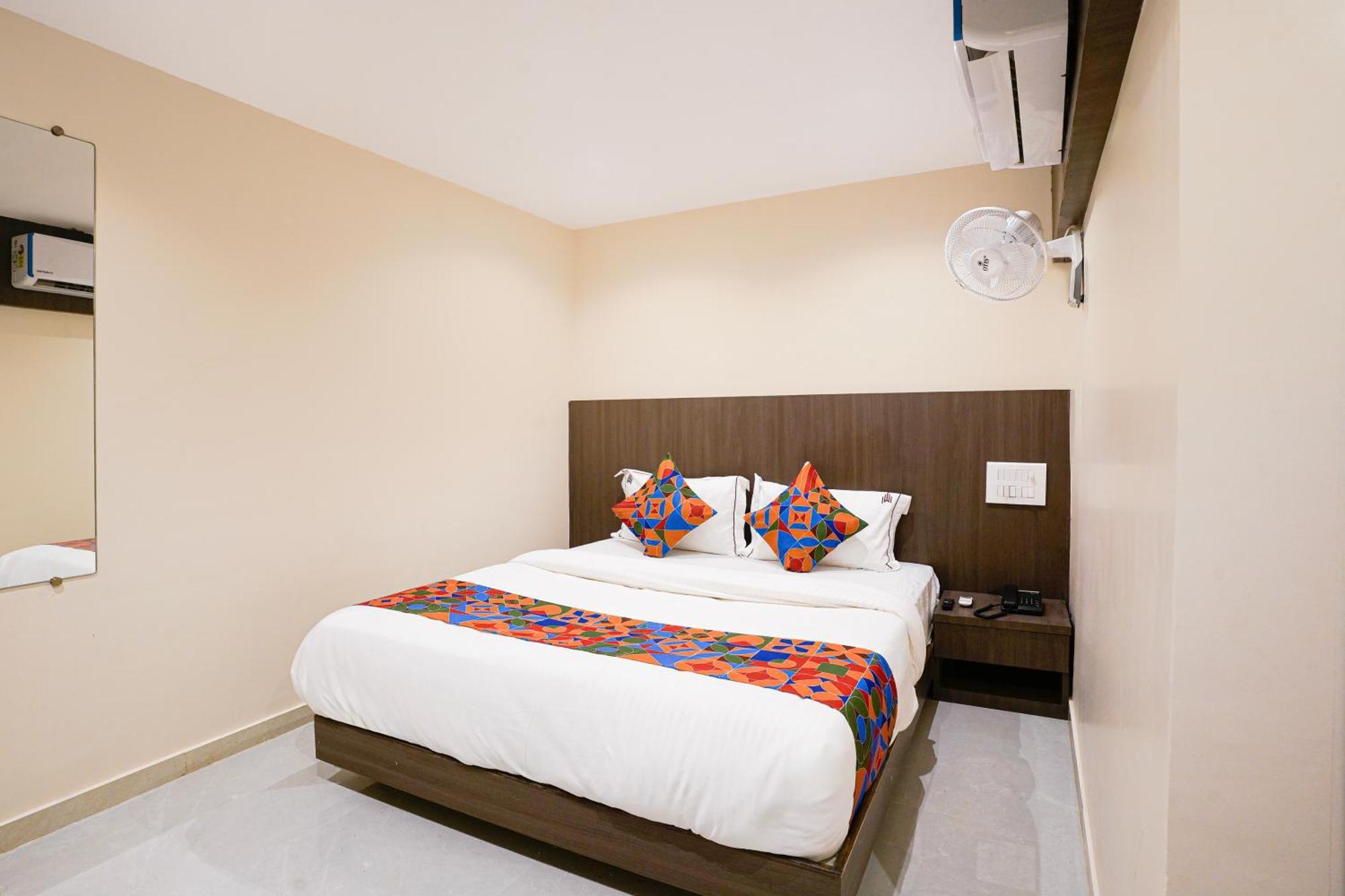 Casa Royal Residency - Exhibition Centre Hotel 3*