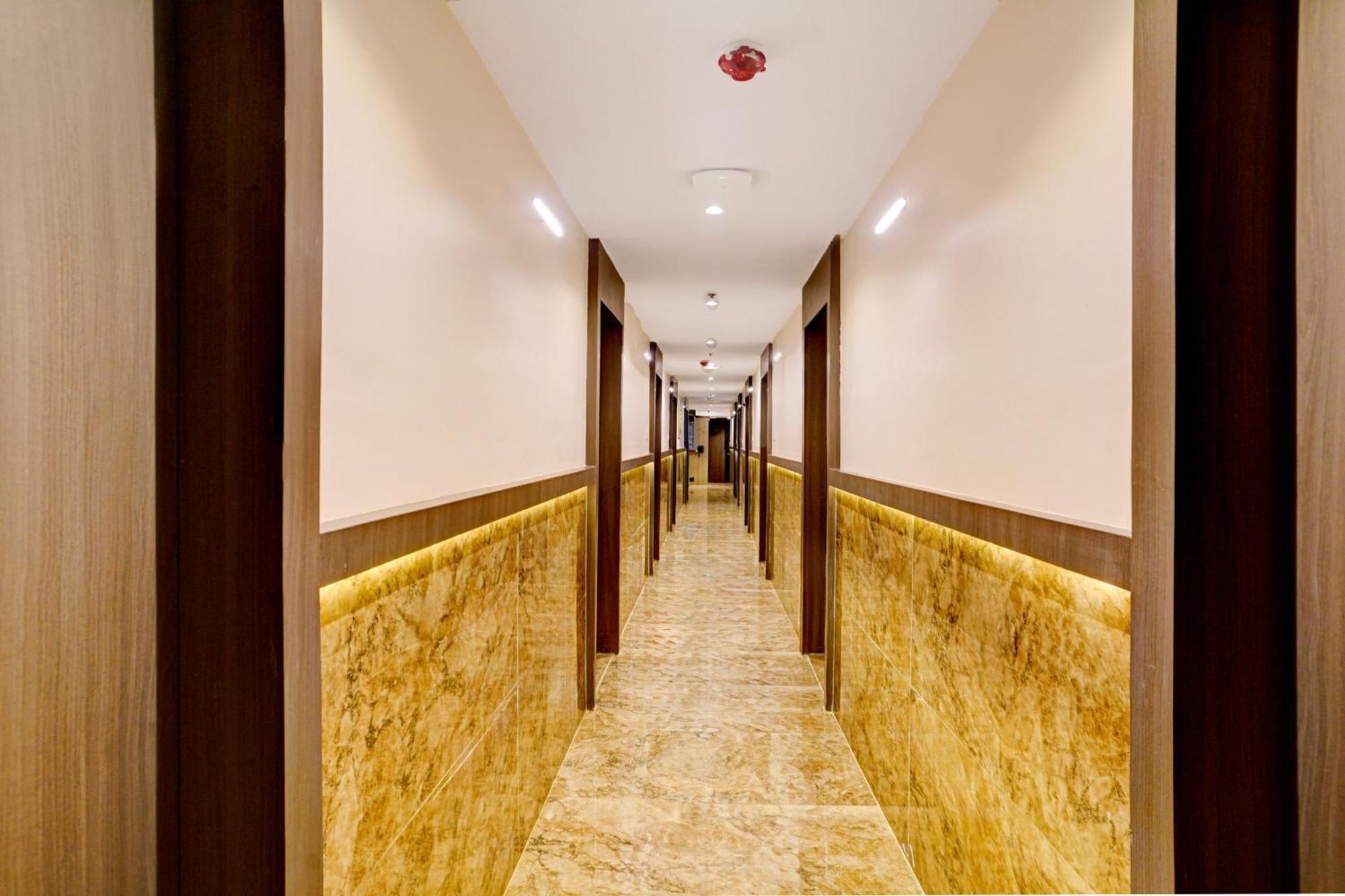 Casa Royal Residency - Exhibition Centre Hotel Mumbai