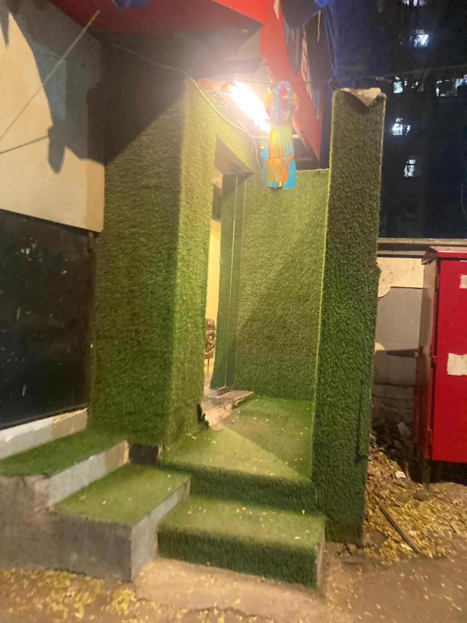 Parle Executive Near Nanavati Hospital - Hotel 2*