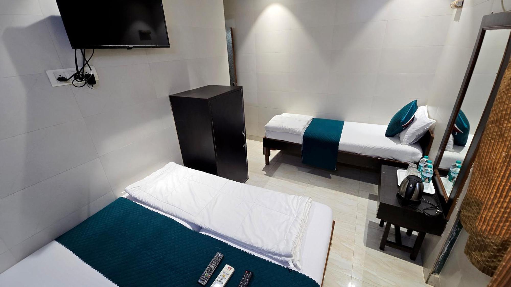 Hotel Kamal - Mohammed Ali Road 2*