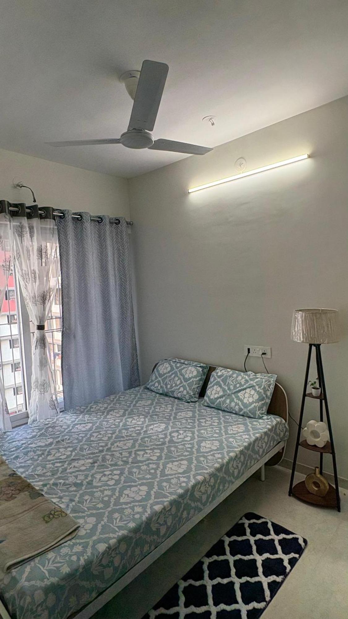 Homestay Cozy Private Room, Pet Friendly Home, Vikhroli East Mumbai