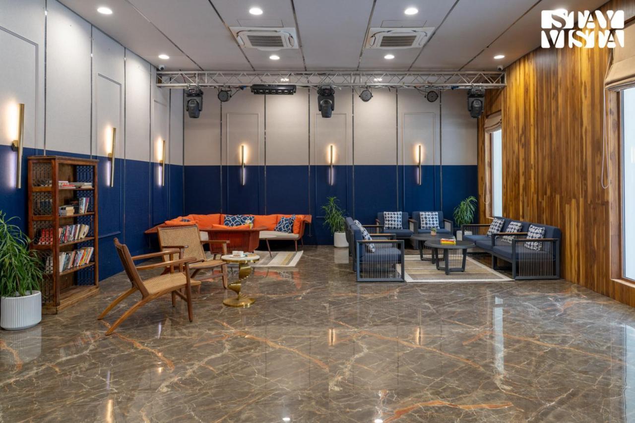 Stayvista At Romania Villa Mumbai