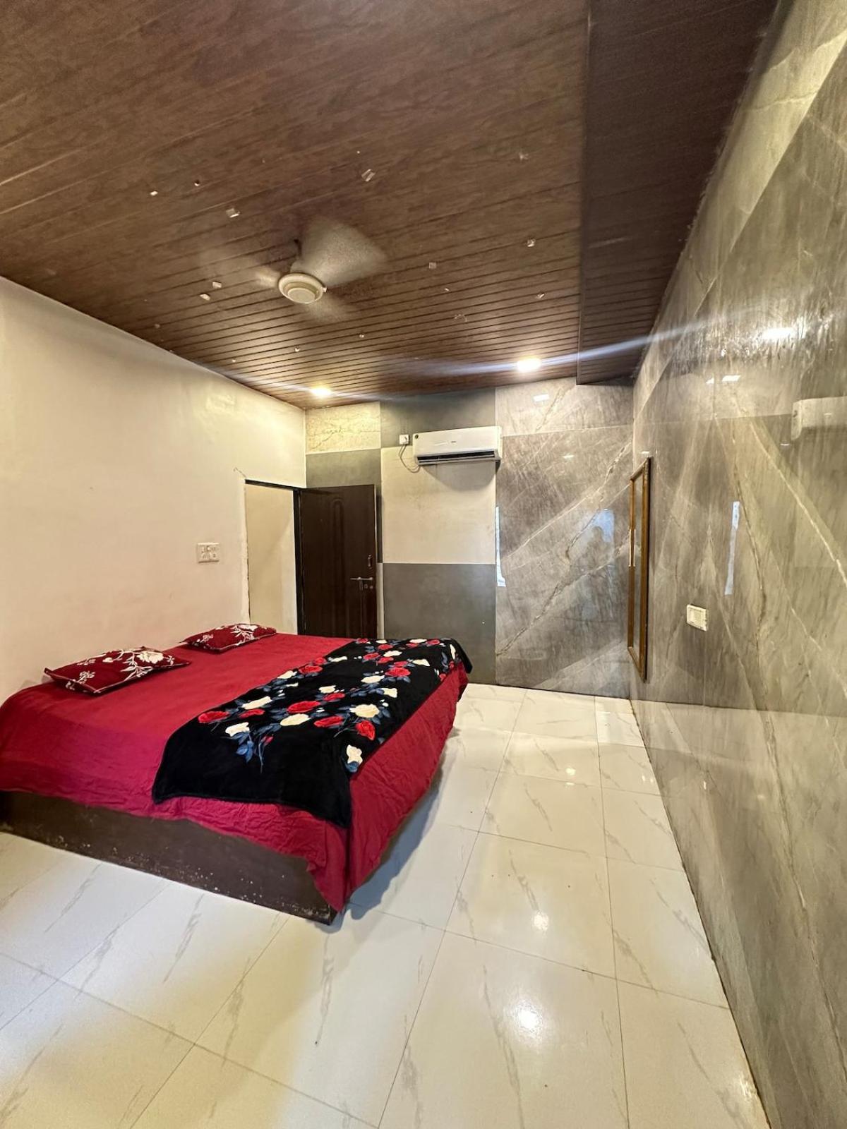 Atlantis 3bhk With Private Pool