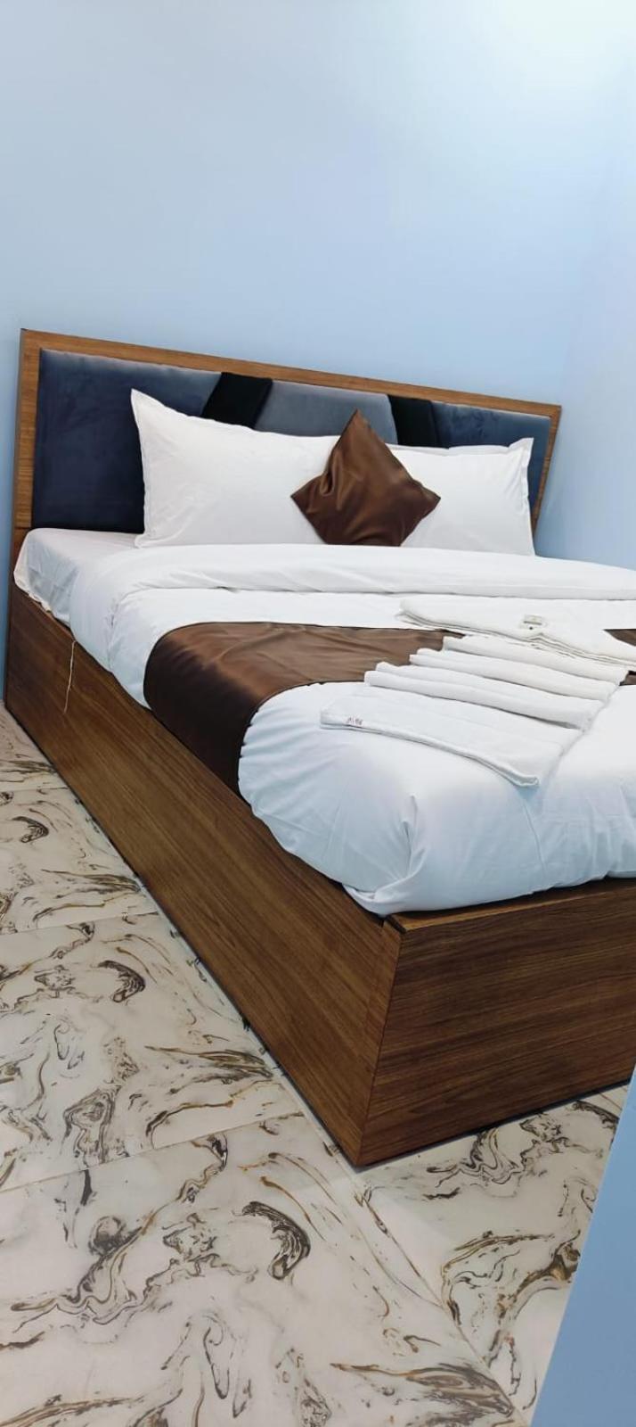 Ashyana And Hostel *