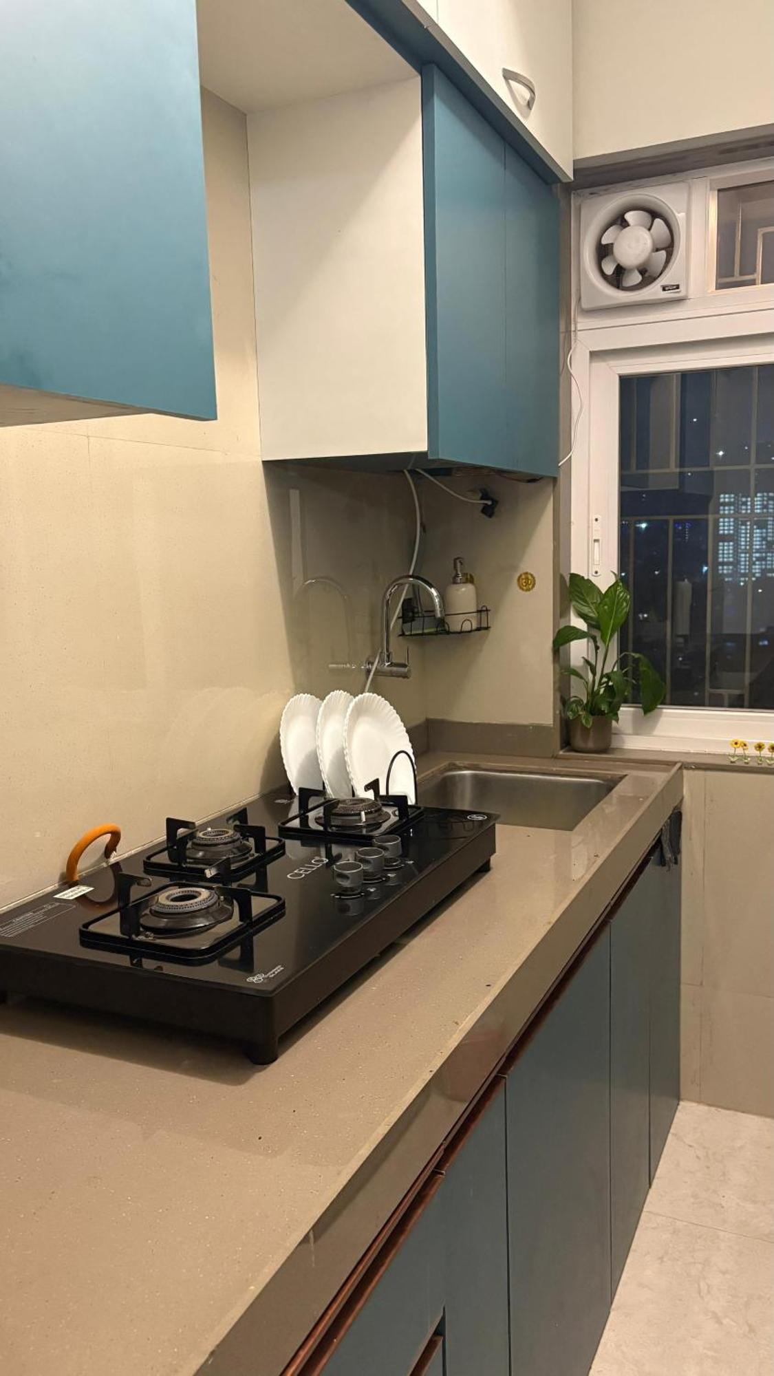 Cozy Private Room, Pet Friendly Home, Vikhroli East Homestay