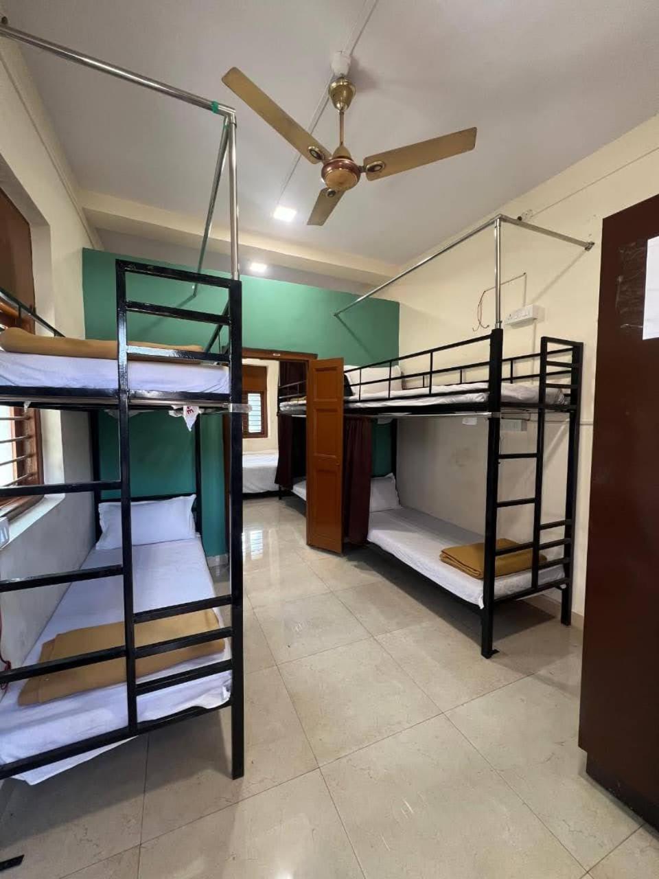 Omkar Regency Ac Goregaon West Mumbai