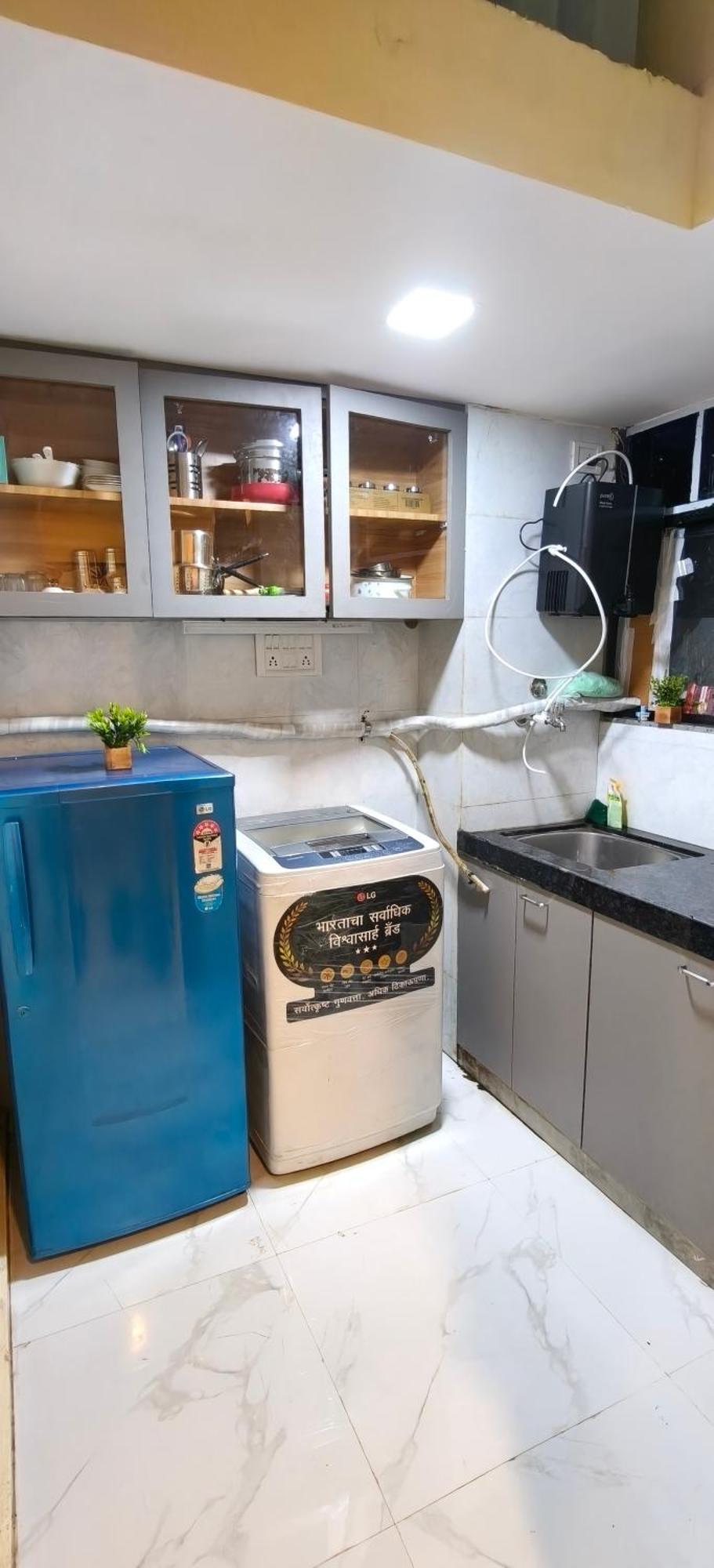 Ivy Palm Vista 101, Near Infinity Mall, Malad West * Mumbai