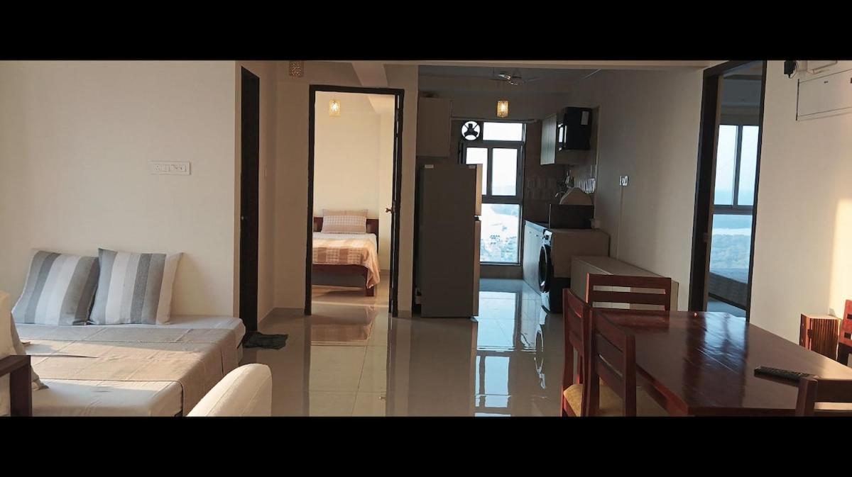 Sea-view Premium 2bhk 950sqft, Parking, Andheri W * Mumbai