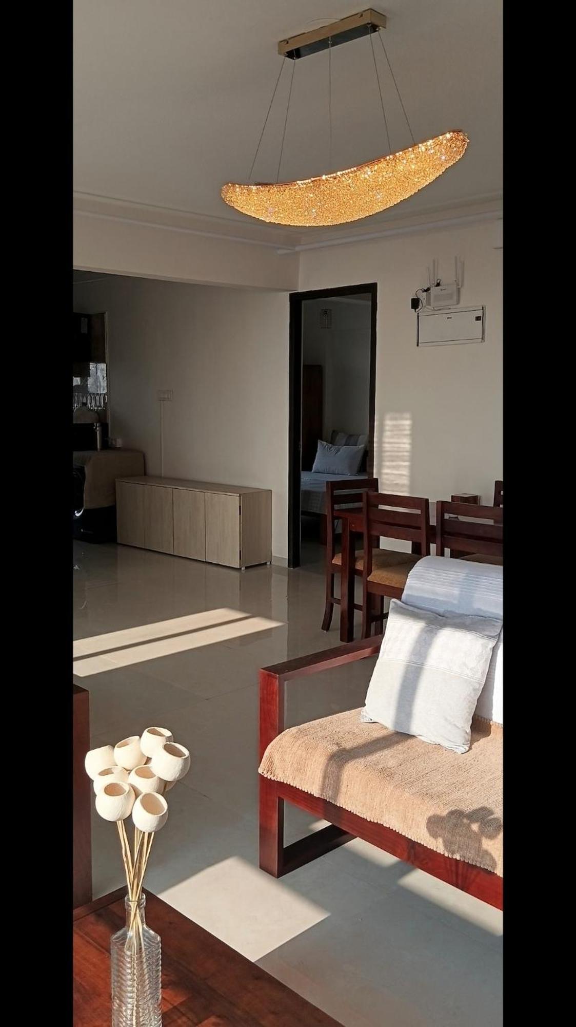 Sea-view Premium 2bhk 950sqft, Parking, Andheri W *