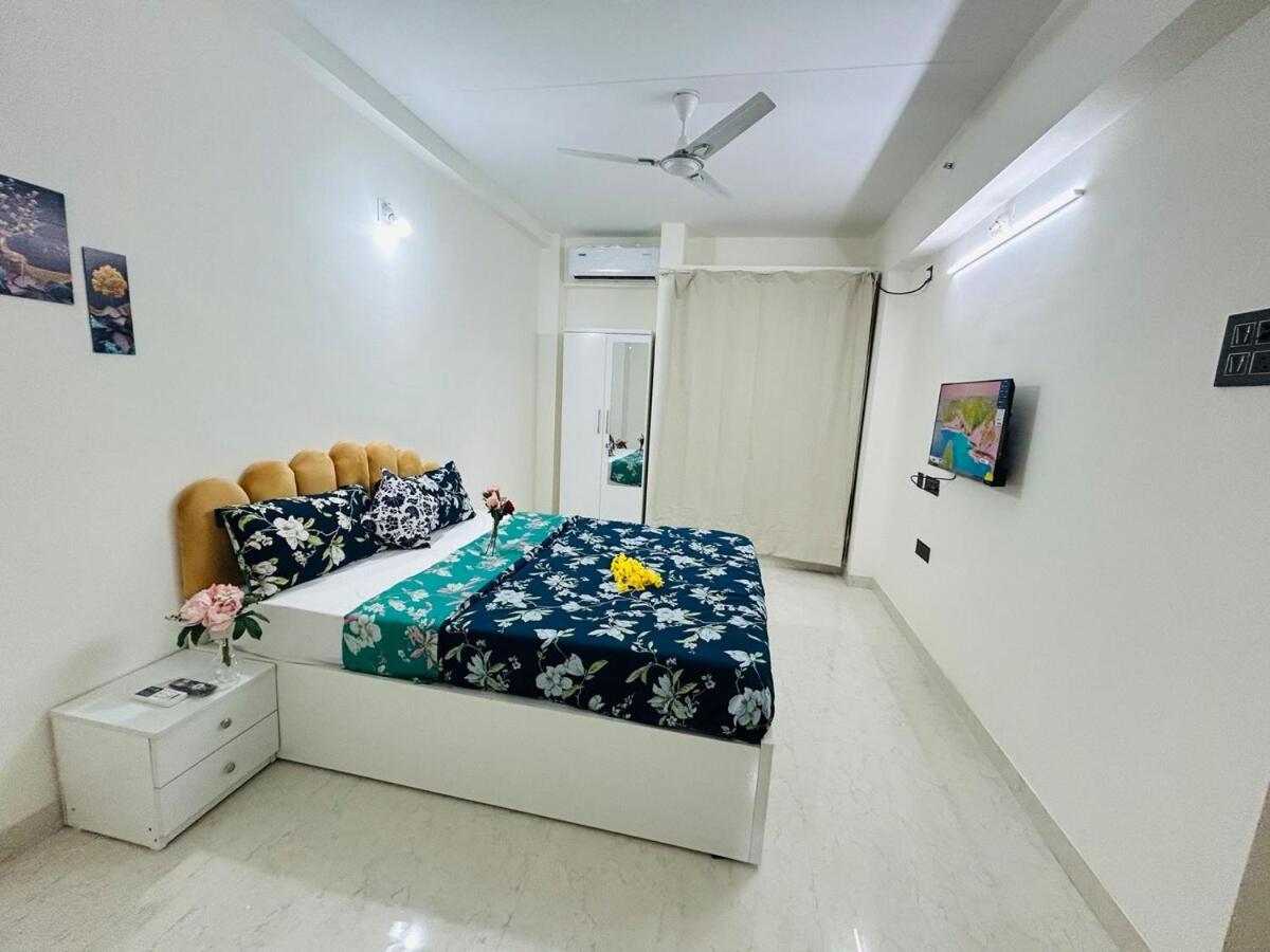 Luxury 2bhk Powai & Iit Apartment *