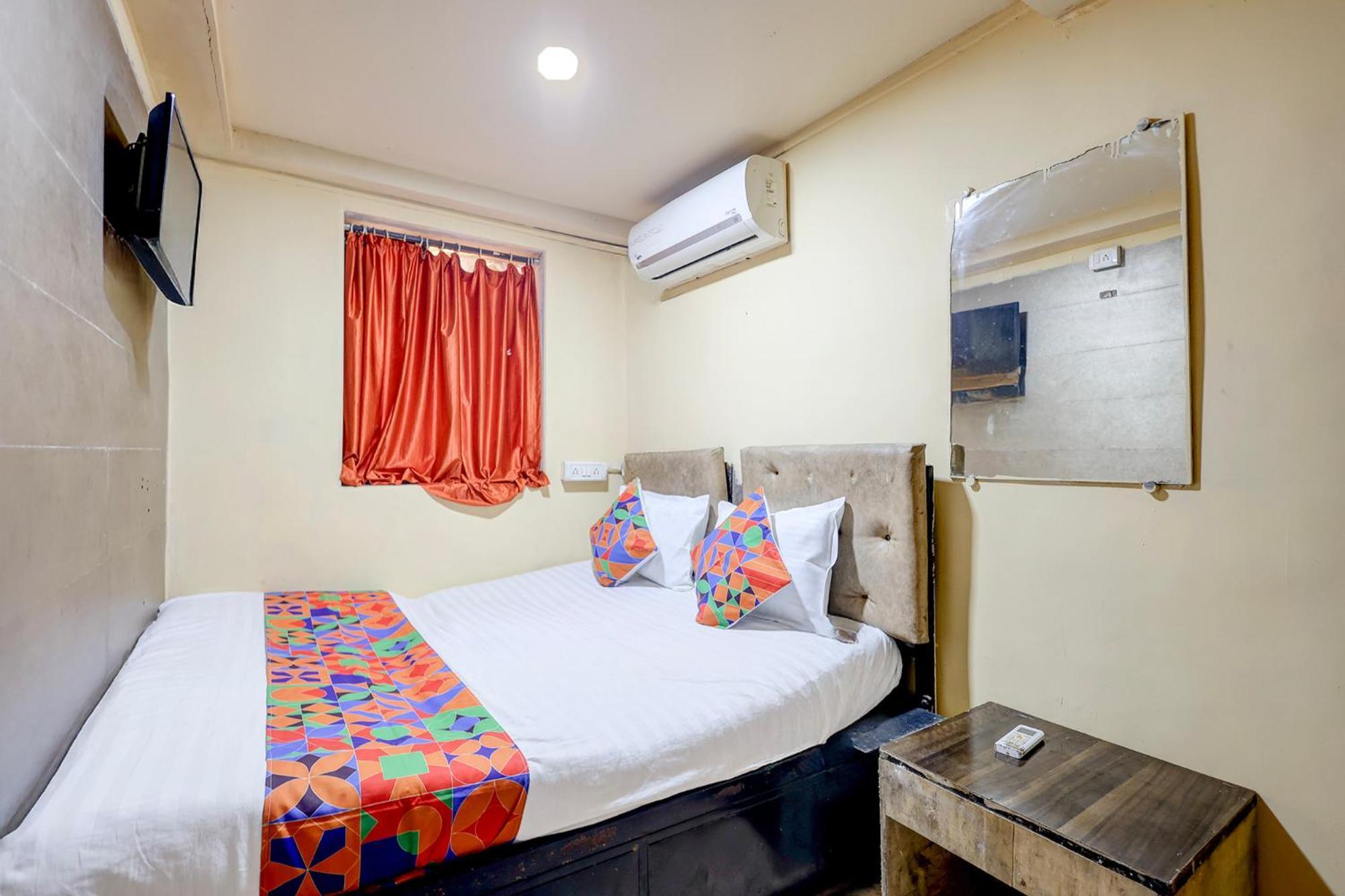 Hotel Fabhotel Mumbai