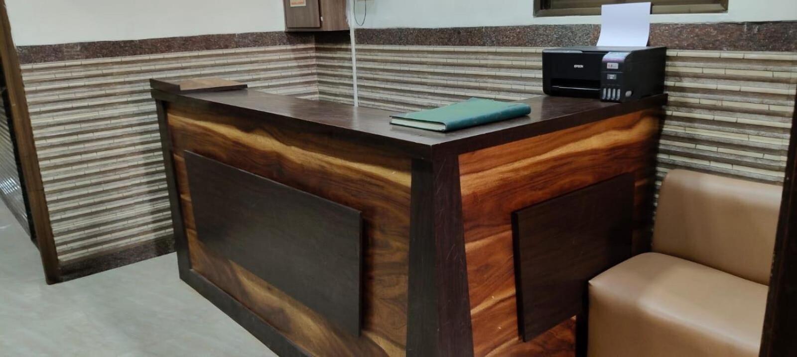 Collection O Kurla Lbs Road Formerly Residency Hotel