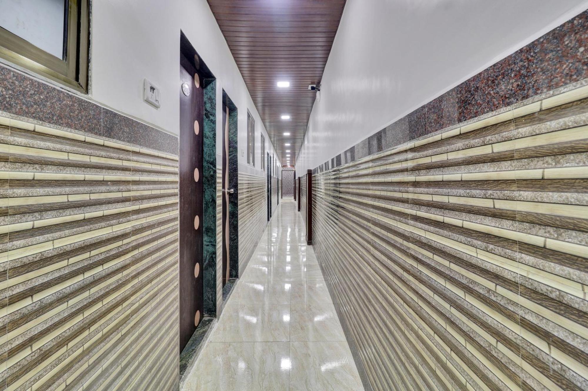 Collection O Kurla Lbs Road Formerly Residency Hotel