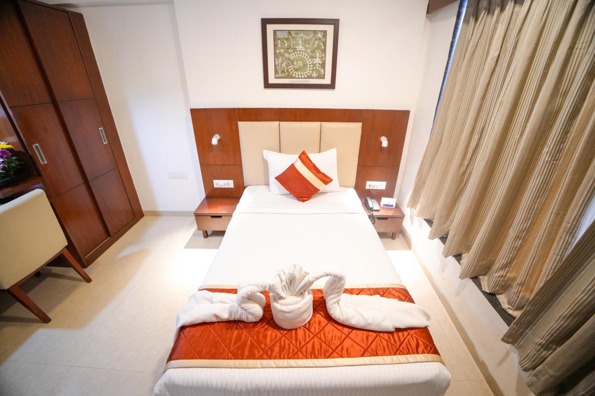 Hotel The Altruist Andheri Hotel 3*