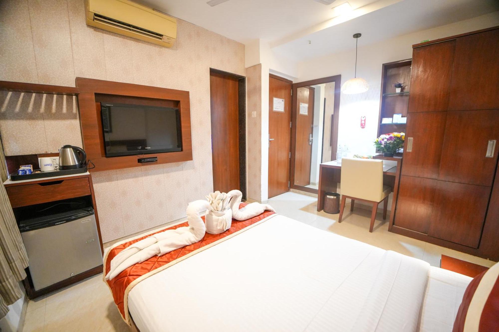 The Altruist Andheri Hotel Hotel