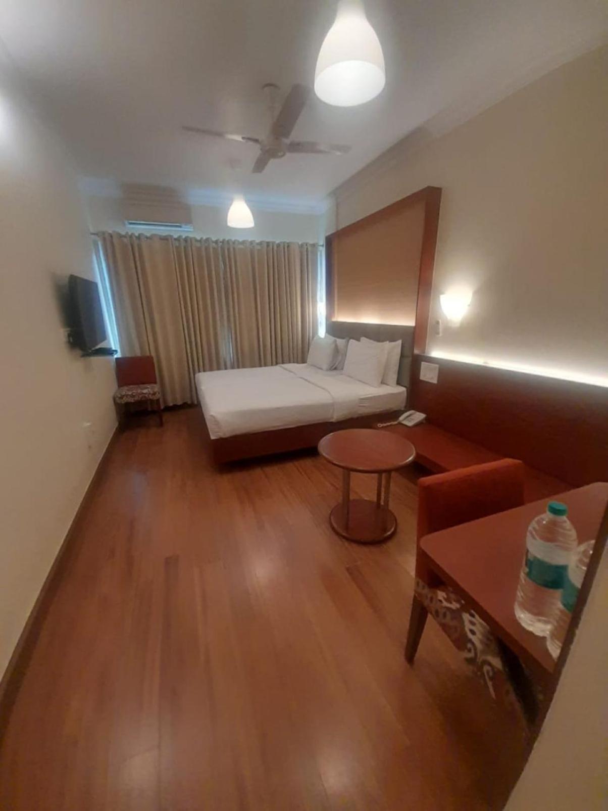 Hotel Regency