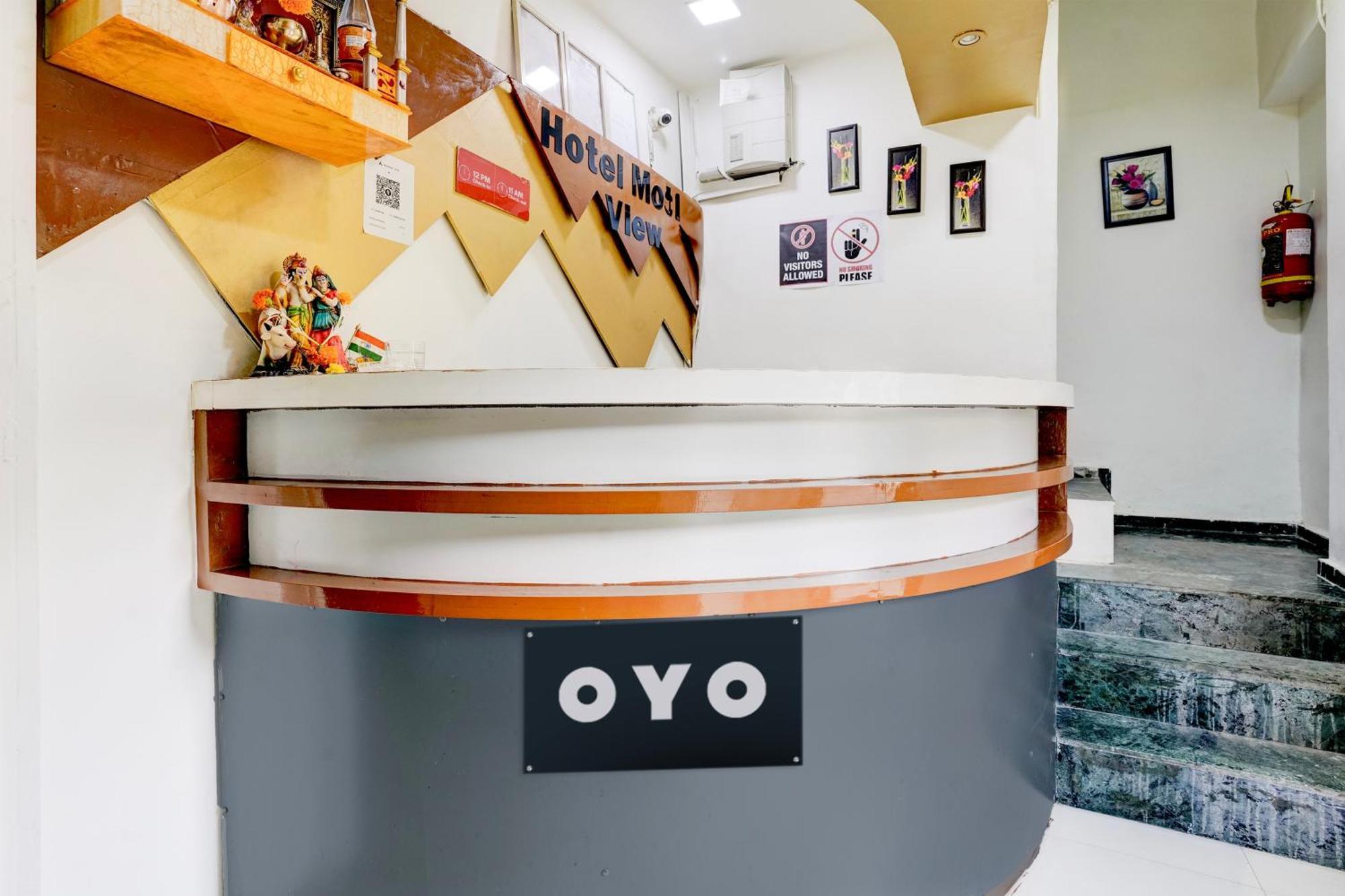 Hotel Oyo 77012 Hotel Moss View - Moca Mumbai