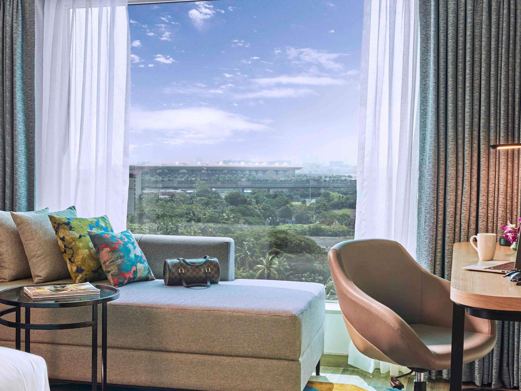 Novotel International Airport Hotel