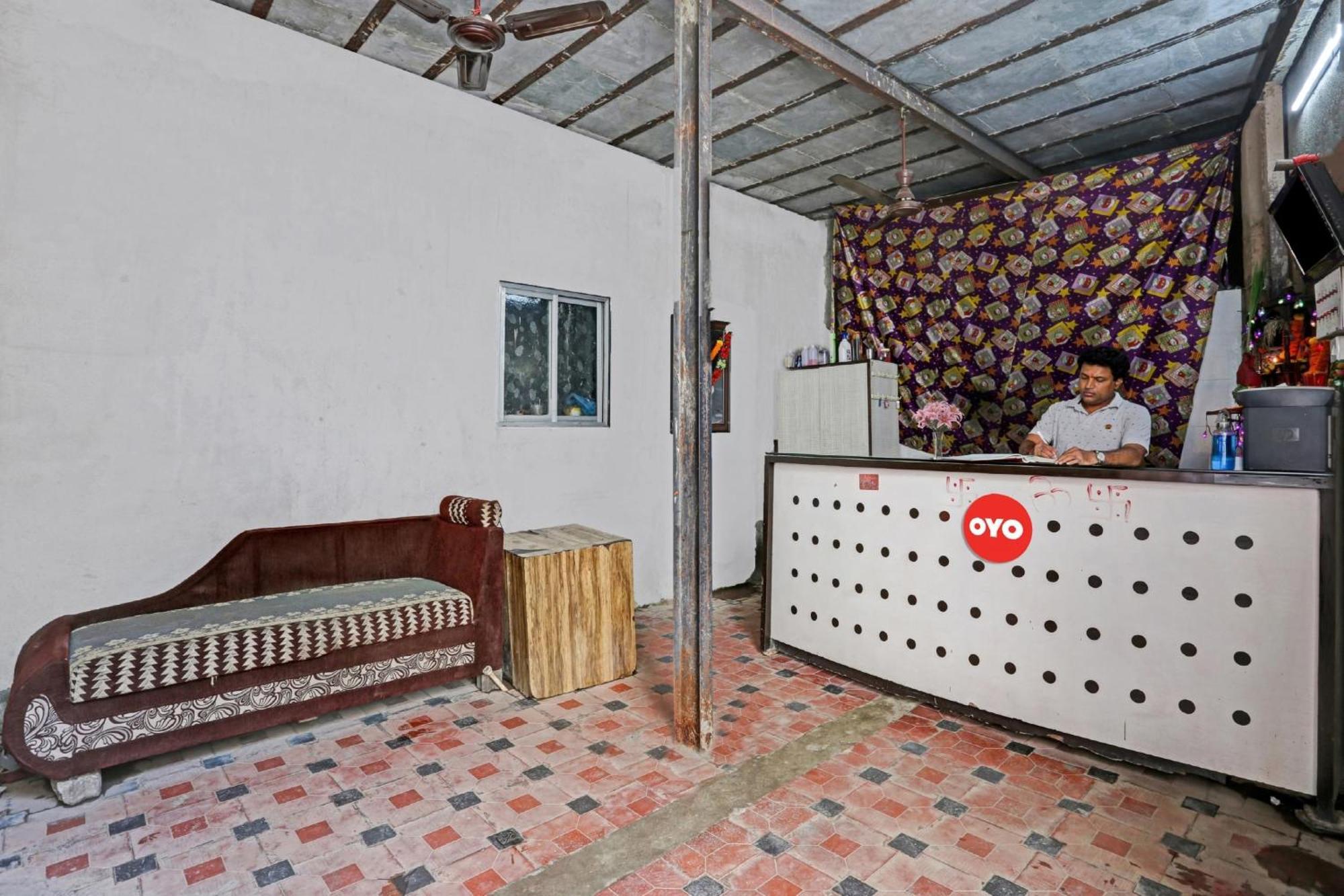 O Golden Residency Hotel 4*