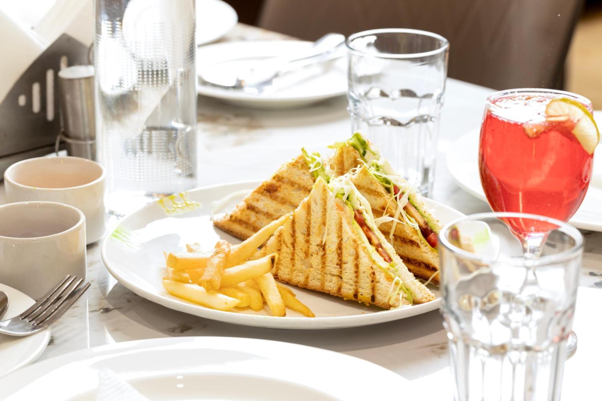 Asar Elite By Orion 4* Mumbai