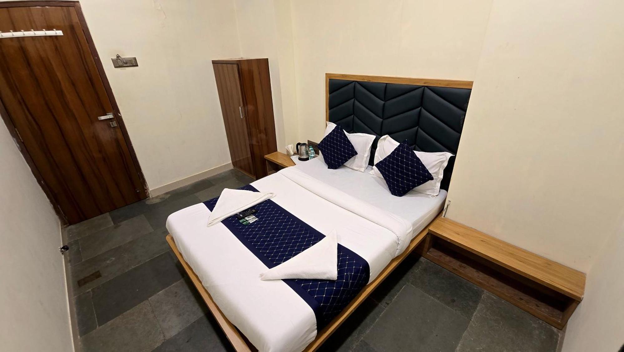 Smooth Checkin By Edition Blue - Hotel Mumbai