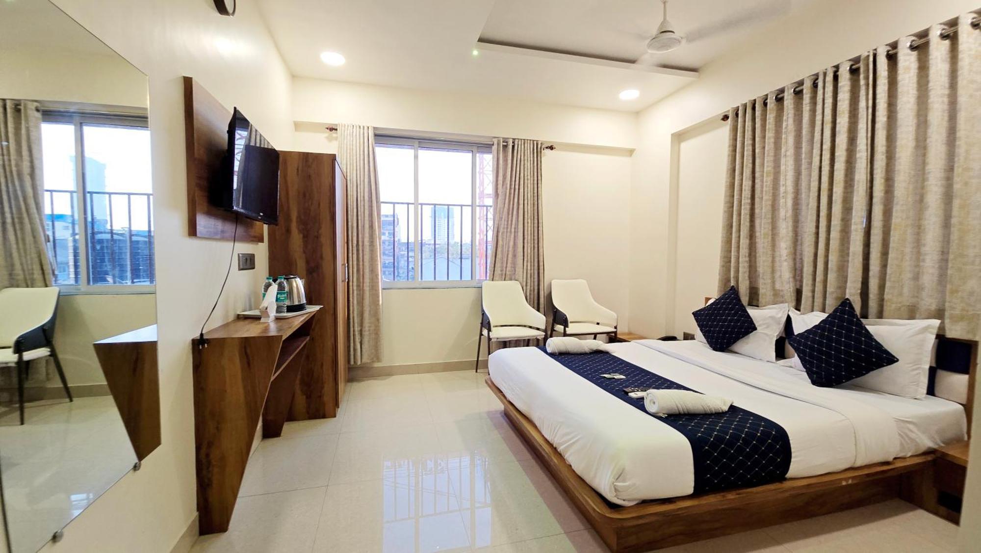 Smooth Checkin By Edition Blue - 3*