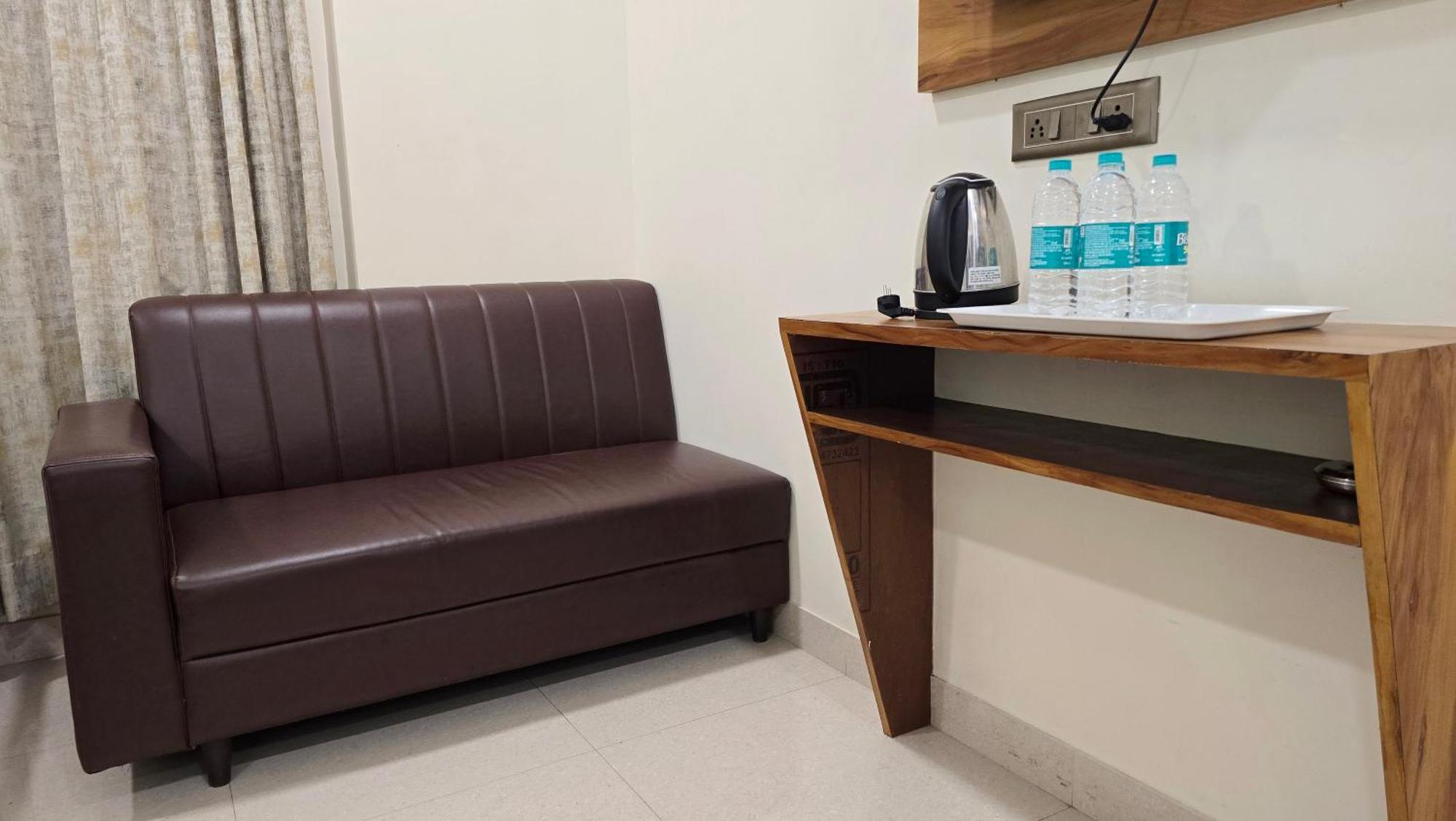 Smooth Checkin By Edition Blue - Hotel