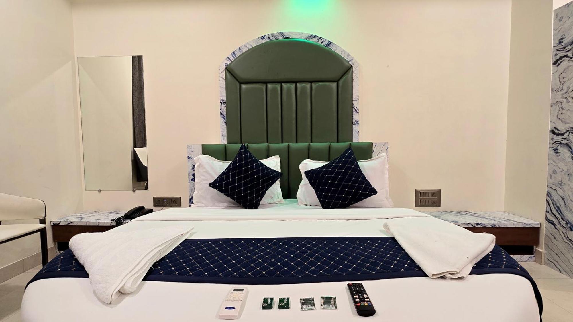 Smooth Checkin By Edition Blue - Hotel