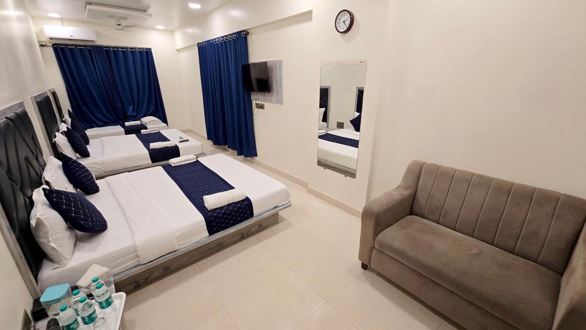 Smooth Checkin By Edition Blue - 3*