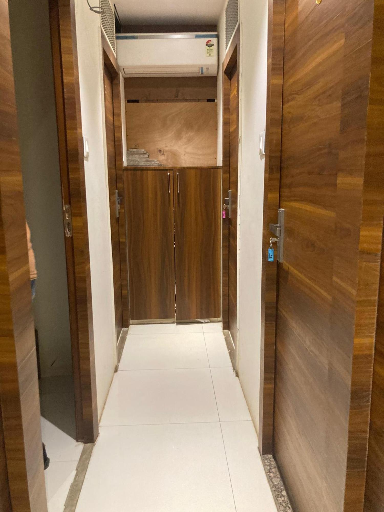 Hotel Classy Near T2 Airport Mumbai